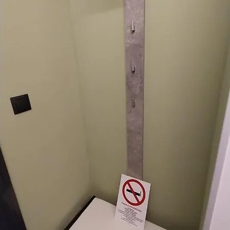 Peaceful Basement With Terrace & Free Gym * Budapest
