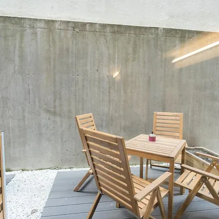 Peaceful Basement With Terrace & Free Gym * Budapest
