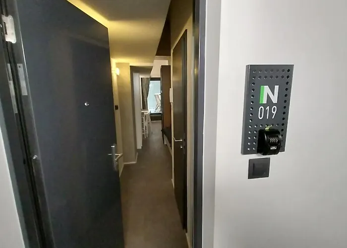Peaceful Basement With Terrace & Free Gym Appartement