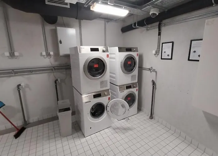 Peaceful Basement With Terrace & Free Gym Boedapest