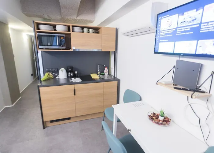 Peaceful Basement With Terrace & Free Gym *