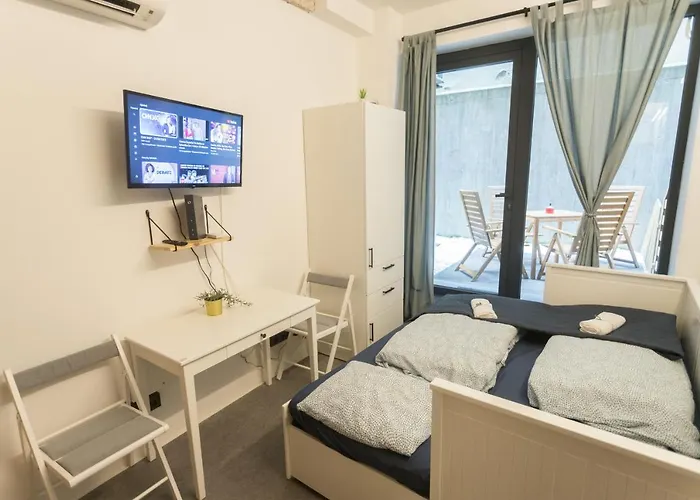 Appartement Peaceful Basement With Terrace & Free Gym
