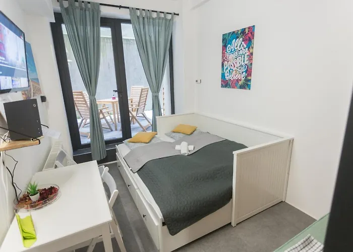 Appartement Peaceful Basement With Terrace & Free Gym