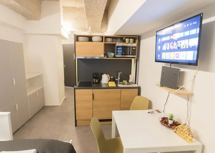 Appartement Peaceful Basement With Terrace & Free Gym