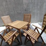 Peaceful Basement With Terrace & Free Gym Apartamento