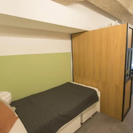 Apartament Peaceful Basement With Terrace & Free Gym *