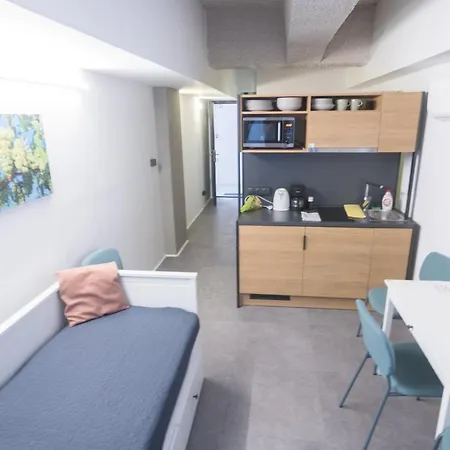 Apartman Peaceful Basement With Terrace & Free Gym